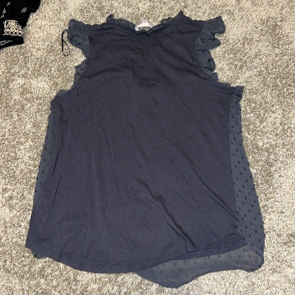 LC Lauren Conrad Mixed-Media Ruffle Tank India Ink size Medium - Picture 3 of 6